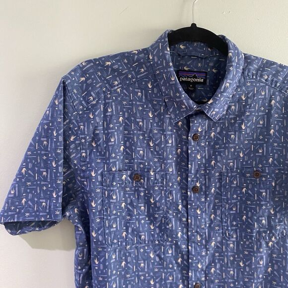 Patagonia Shirt M Blue Multicolor Pataloha Button Up Summer Hawaii Vacation Art - Picture 1 of 11